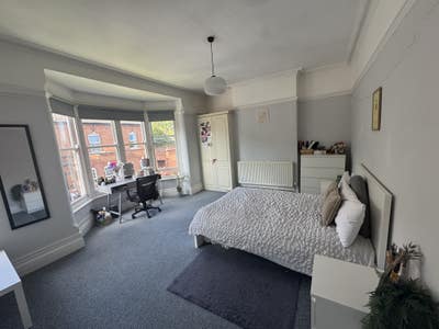 Student 🏡, Biggest room, close to the city Main Photo