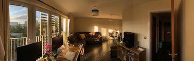 Large en-suite double room in a 2-bedroom flat Main Photo