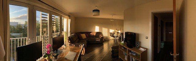 Large en-suite double room in a 2-bedroom flat Main Photo