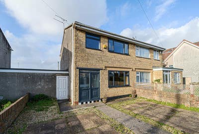 3 Bed house BS16 Soundwell - available 11th Aug Main Photo