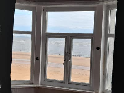 Massive Sea View Room for Professional Main Photo