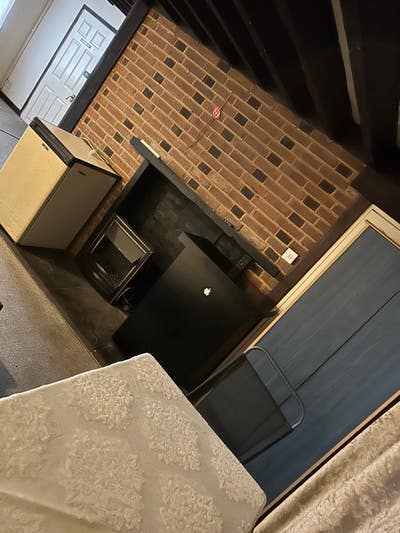 Large double room bills included  Main Photo