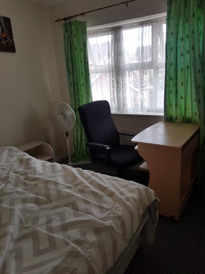 Affordable room let  in SE28 Main Photo