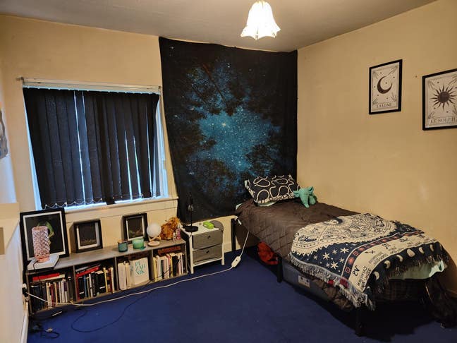 Cozy double room in a 2 bed flat Main Photo