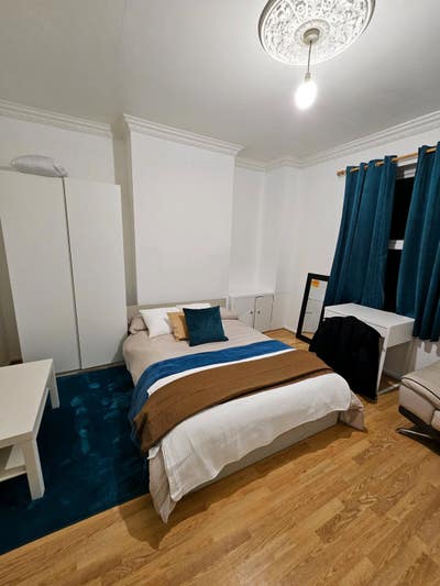Double Room Furnished All Bills Inc. City Centre 2 Main Photo