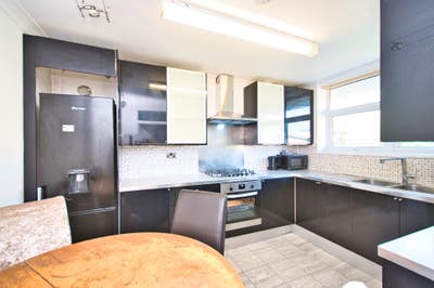 Gorgeous 4 Bed Mile End, Poplar, Westferry E14 Main Photo