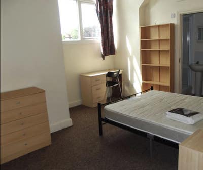 En suite rooms,Bills inc,Near transport,Oxford rd Main Photo