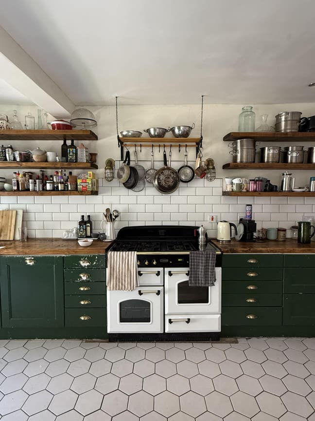 Spacious House share in Dalston/Stoke Newington Main Photo