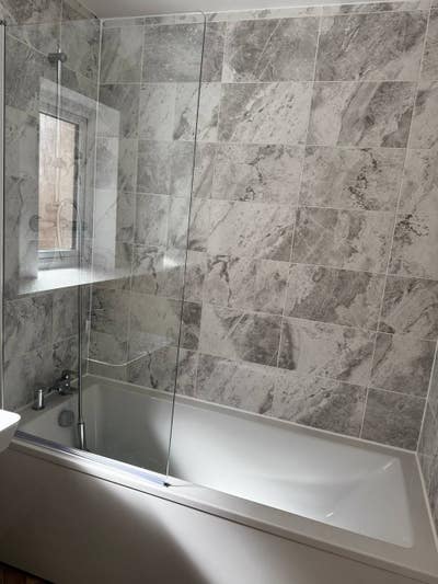 1 en-suit furnished double bed room for rent  Main Photo