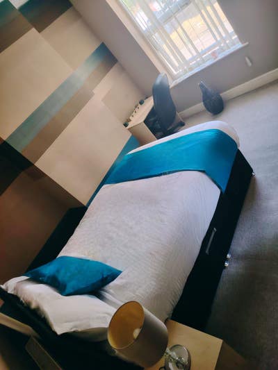 Double Room £550 only! Deposit only £300!  Main Photo