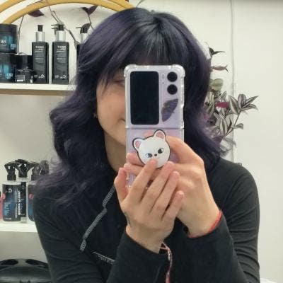 23 year old Female seeks a single or double room Main Photo