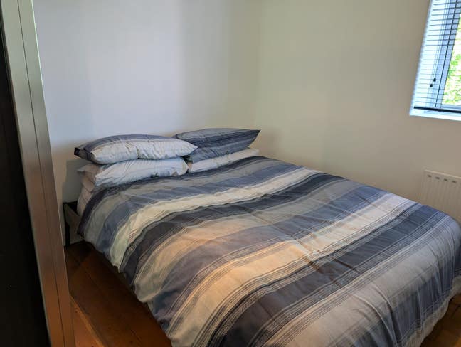 Double Room beside Peckham Rye Common - £800pcm Main Photo