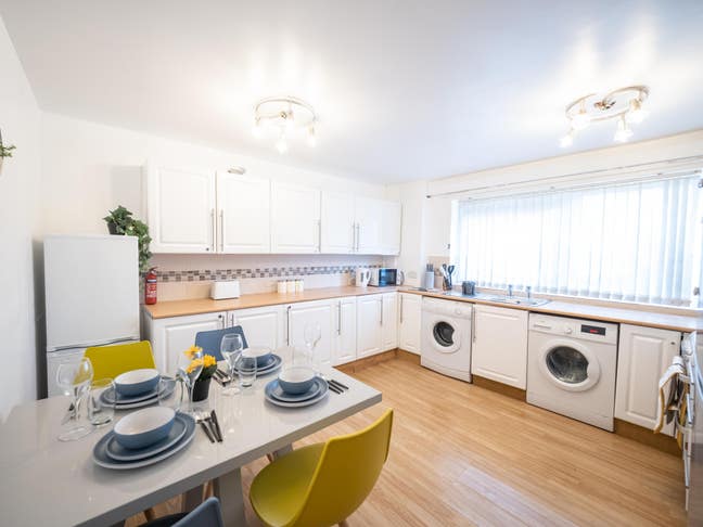 Luxury Double Room | 5mins walk from city centre Main Photo