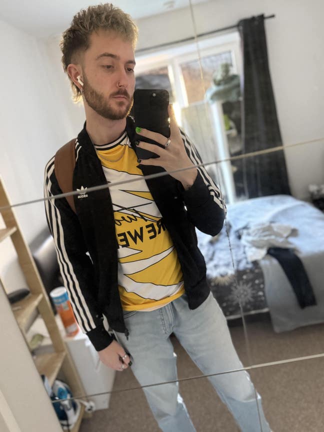Respectful, Clean & LGBTQ+ Friendly Room Seeker Main Photo