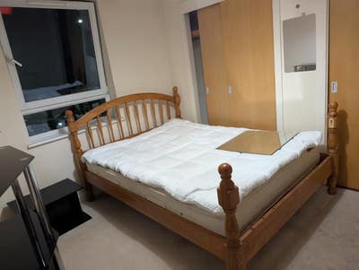 Ensuite Double Room IN Central London SL1 2WN Main Photo