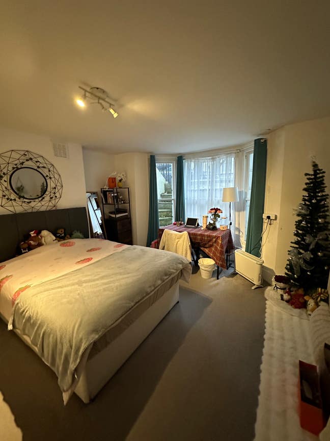 Double room in Hammersmith  Main Photo