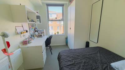 Room to Sublet in the City Centre Main Photo