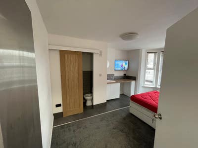 Flat/Room Share - Beeston Centre Main Photo