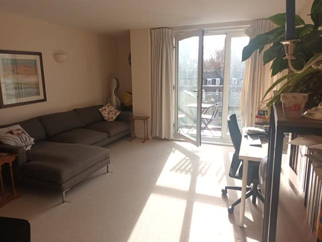 Borough ensuite double bedroom Main Photo