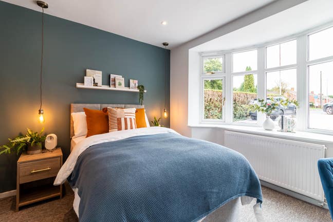 Modern house share near Princess Royal Hospital Main Photo