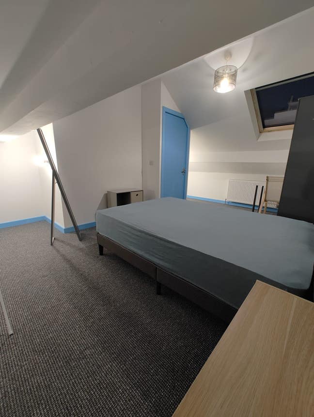 Brand New Fully Renovated 4-Bed Smithdown Main Photo