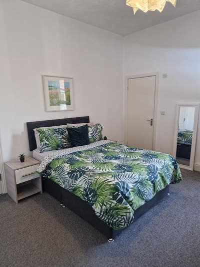 🍍 Ensuite Double in stunning house - July Main Photo
