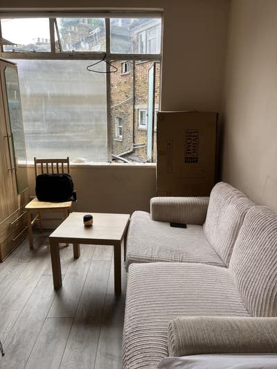 Spacious Room in Stoke Newington  Main Photo