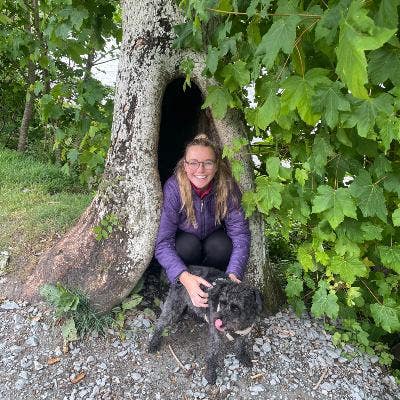 I’m Holly, 26, currently studying dentist... Main Photo