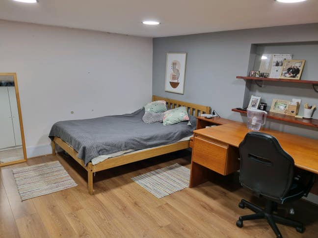 Room in Ealing W5 Main Photo