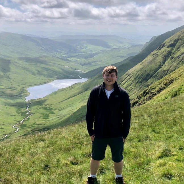 Buddy up? M27, looking for a new place Main Photo