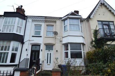 Stylish Room for Rent in the heart of Cleethorpes Main Photo