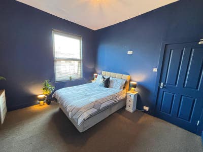 Stunning Professional House Share Main Photo
