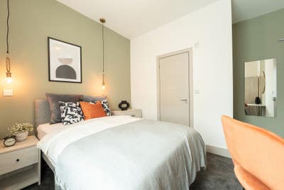 En-Suite Room, All Bills Included❗ Main Photo
