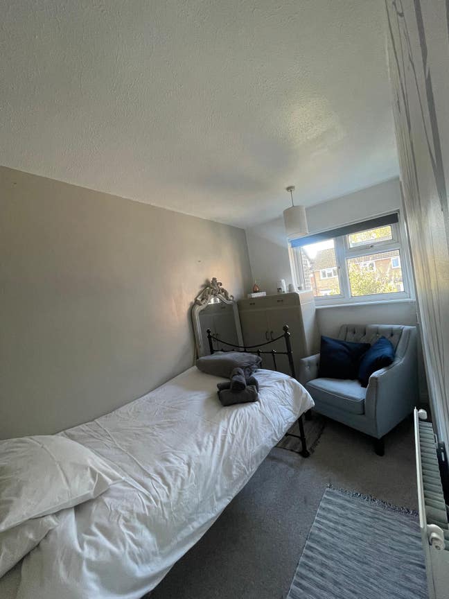 Single room to rent Main Photo