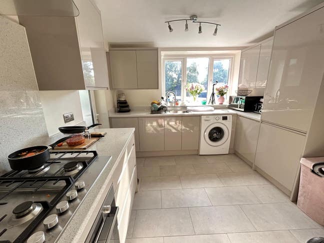 3 bed semi detached home  Main Photo