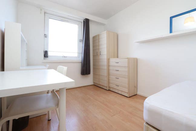 Top Spacious Double Room-Central Ln-E2 Main Photo