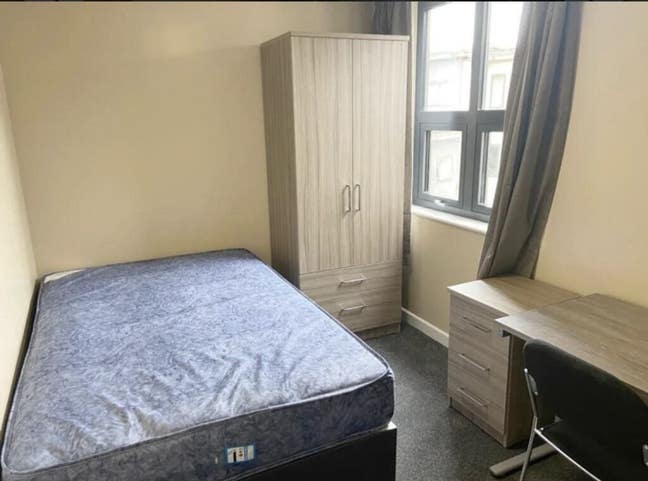 Shared city centre flat for tenancy swap Main Photo