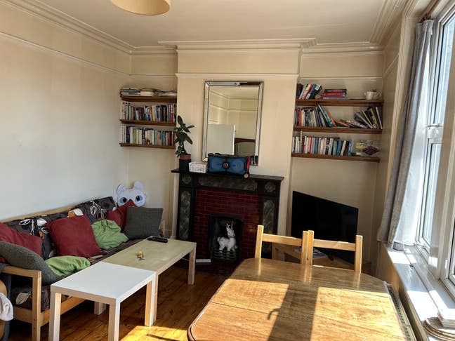 Lovely double room close to Westfield W12, W10  Main Photo