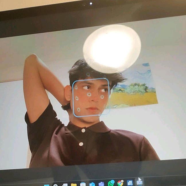 I am a professional male aged 23. I am lookin... Main Photo