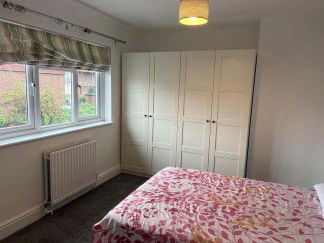 Cosy double bedroom in SE3 area  Main Photo