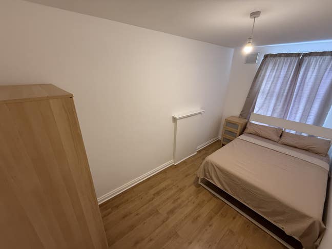 Double Room Available  Main Photo