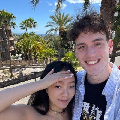 Couple looking for a flat to rent  Main Photo