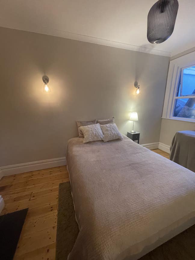 Semi detached big Cowes  house w/5 bedrooms  Main Photo