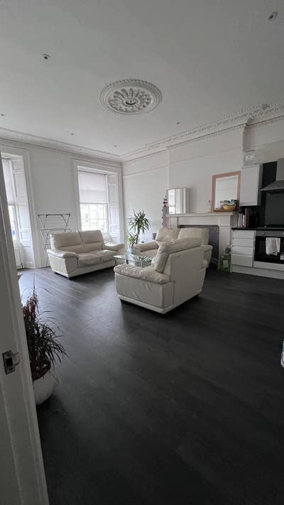 Double Room - Gorgeous 3 Bed Flat  Main Photo
