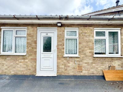 Spacious 2 Bedroom Flat in Ditton Aylesford Main Photo
