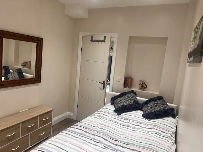 1 double bedroom in Becontree/Dagenham Main Photo