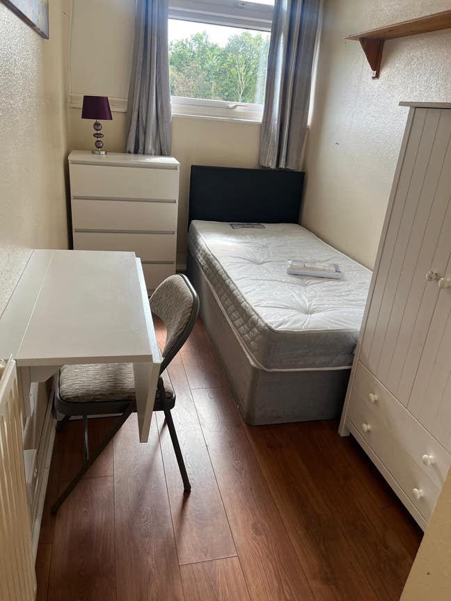 Single Room -Ideal for Student or Professional Main Photo