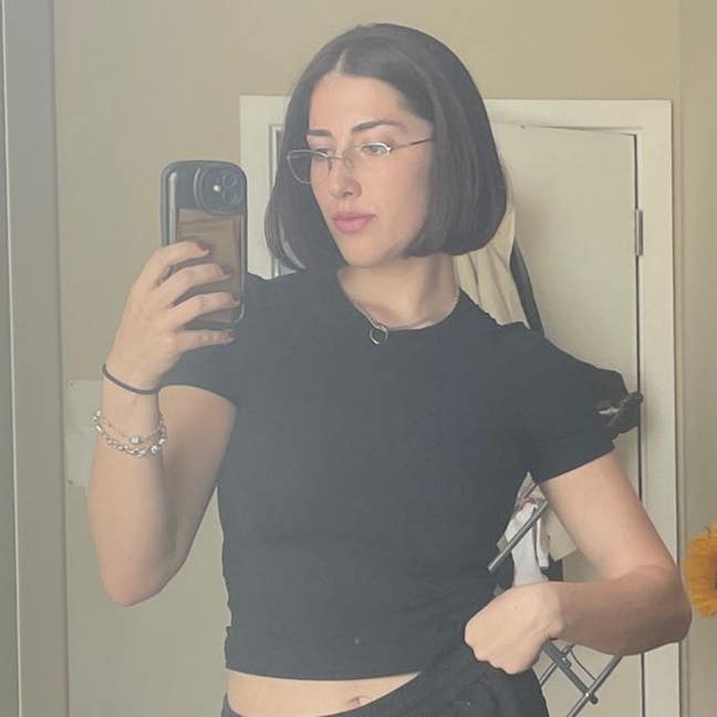 24 female yo-pro seeking female housemate(s)<3 Main Photo