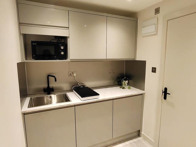 Addison Gardens Ensuit and Single rooms Main Photo