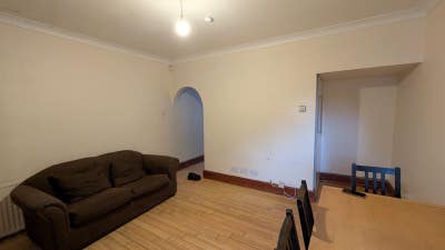 En-suite Room + Single Room in Hounslow Central Main Photo
